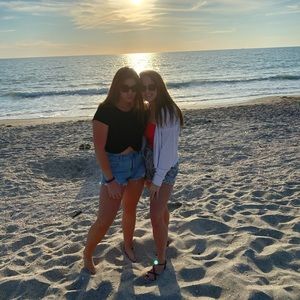 Meet your Posher, Nina